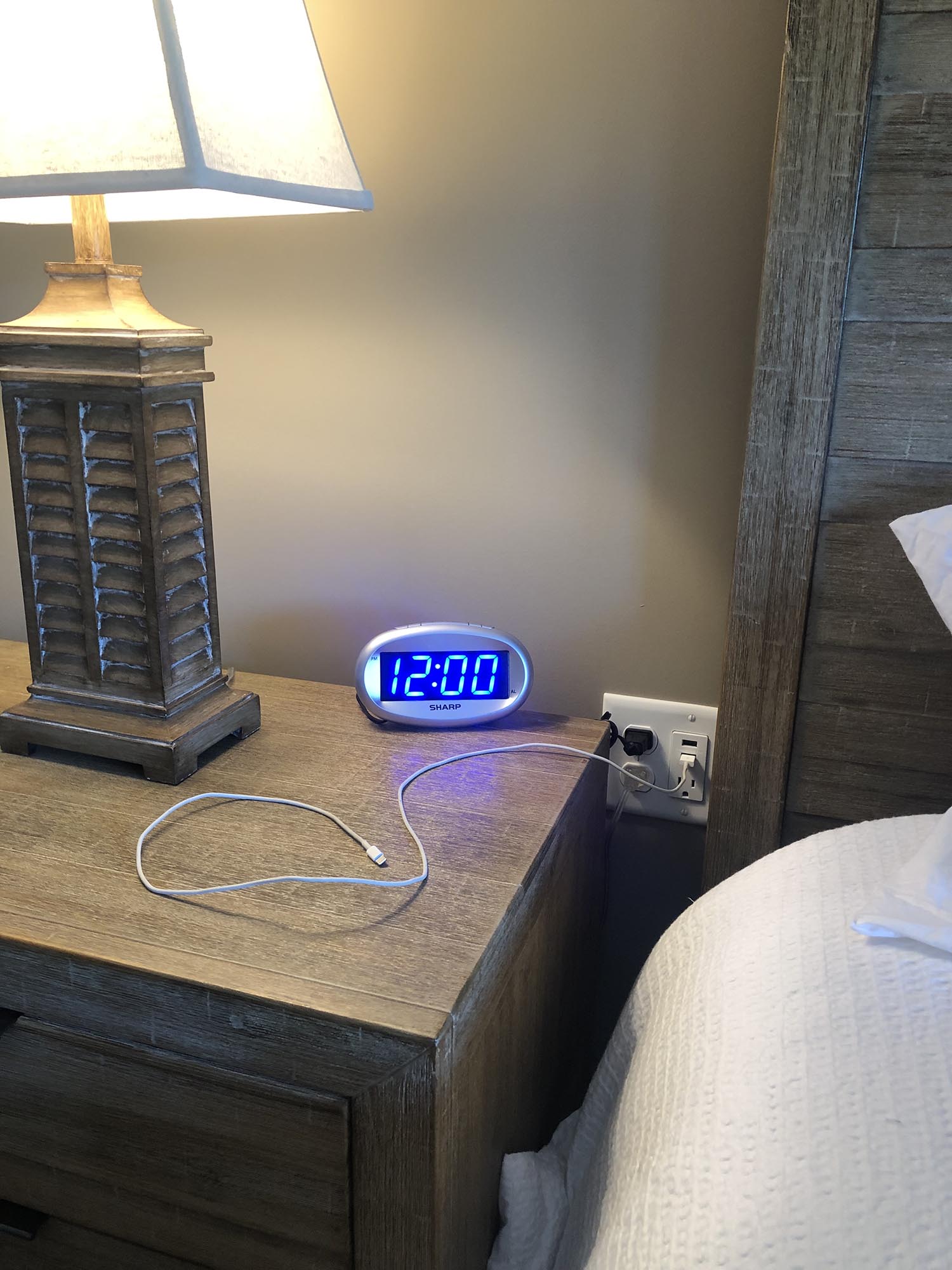 Bed clearance with outlets